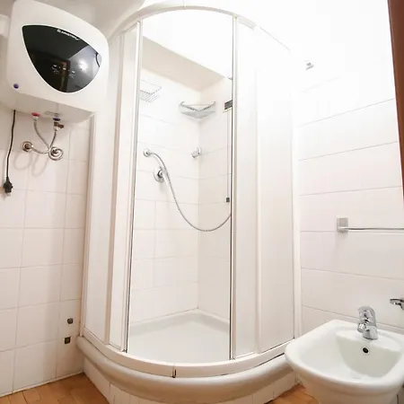 San Siro Apartamento *